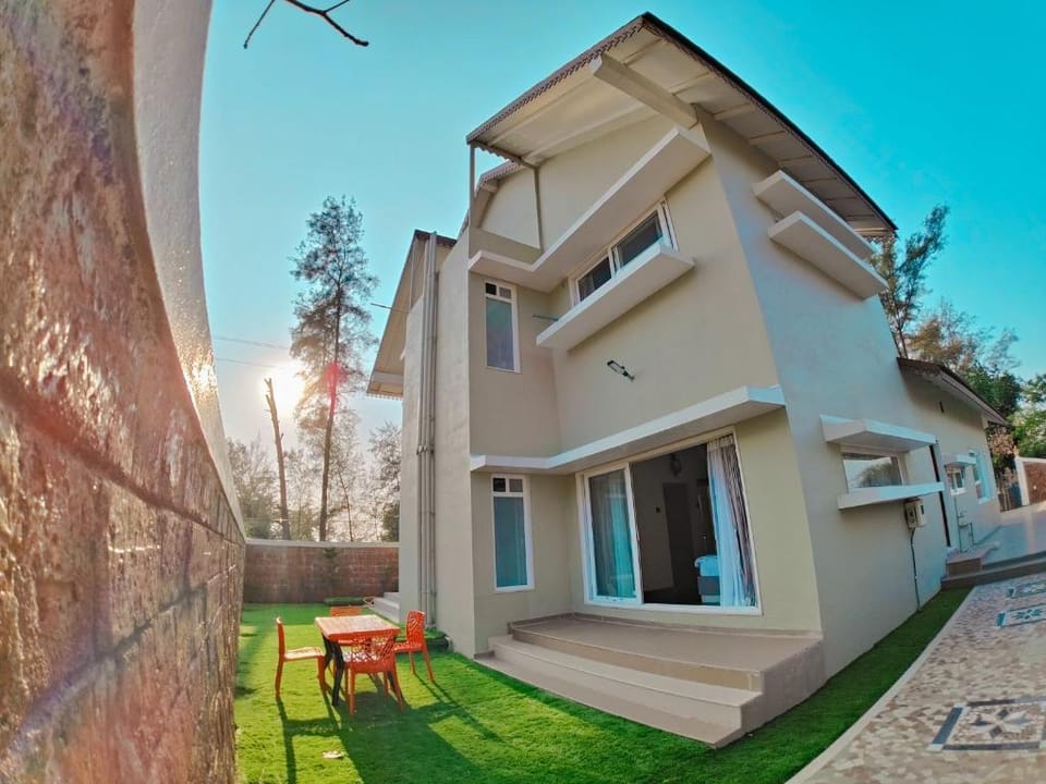 Astha bunglow Vacation rental in Maharashtra