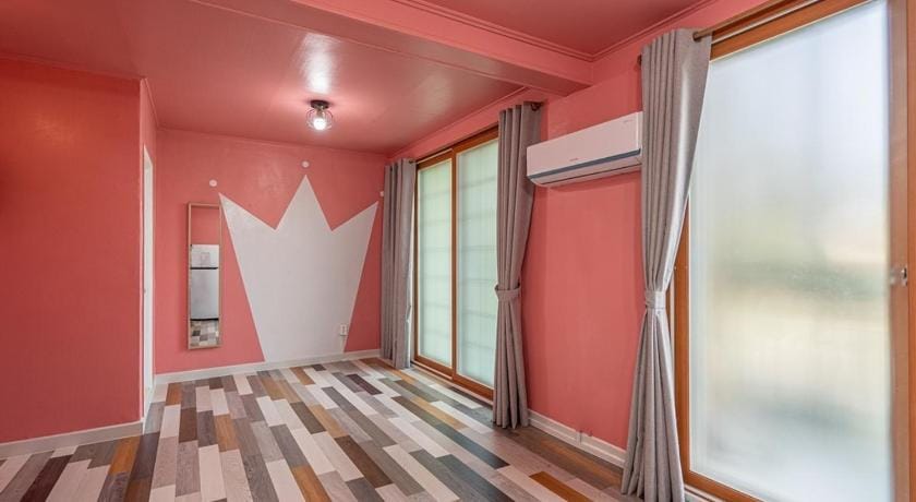 Family Couple Pension Harupia Bed and Breakfast in South Korea