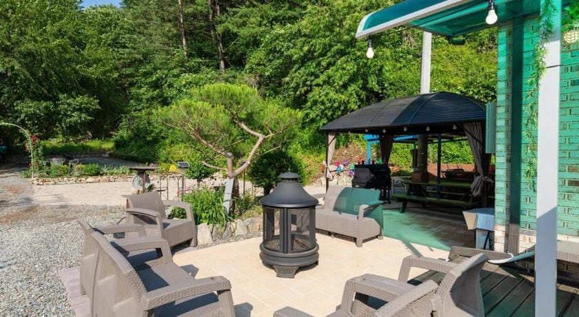 Chuncheon Byeol Kkot Soop Bed and Breakfast in Gyeonggi-do