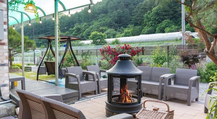 Chuncheon Byeol Kkot Soop Bed and Breakfast in Gyeonggi-do