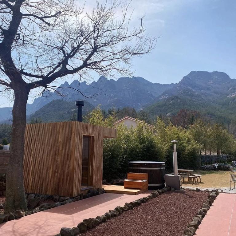 Mijeok Gonggam and Soso Gonggam Dokchae Pool Villa Bed and Breakfast in South Korea