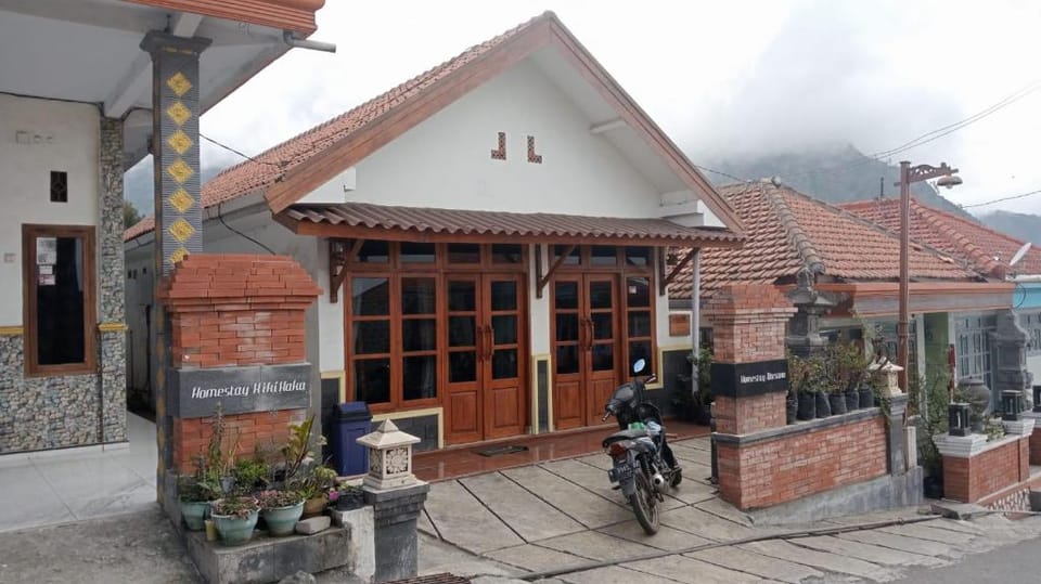 Comfortable bedroom for 3 at Cemara Lawang, Bromo Apartment in East Java