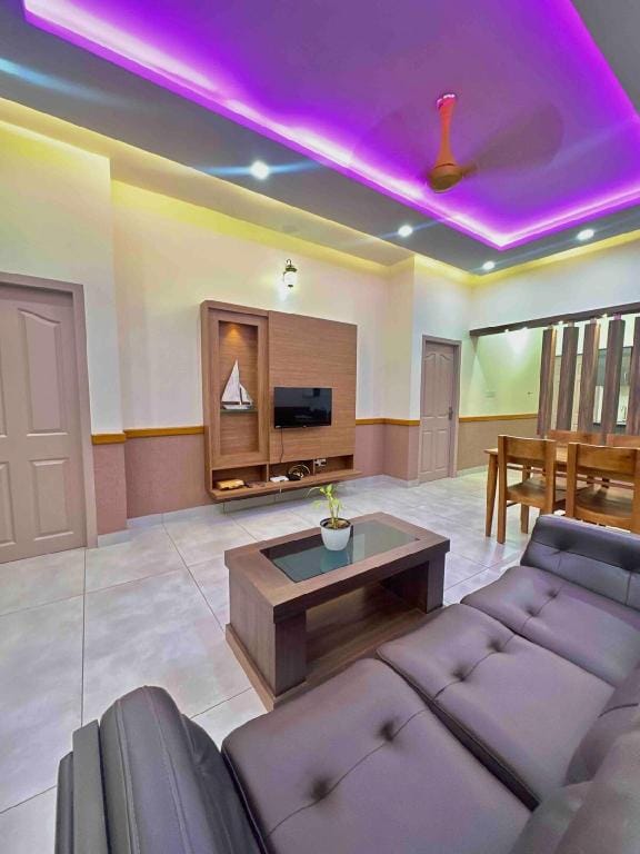 Rivera Two Bedroom Luxury Suite I Apartment in Kerala