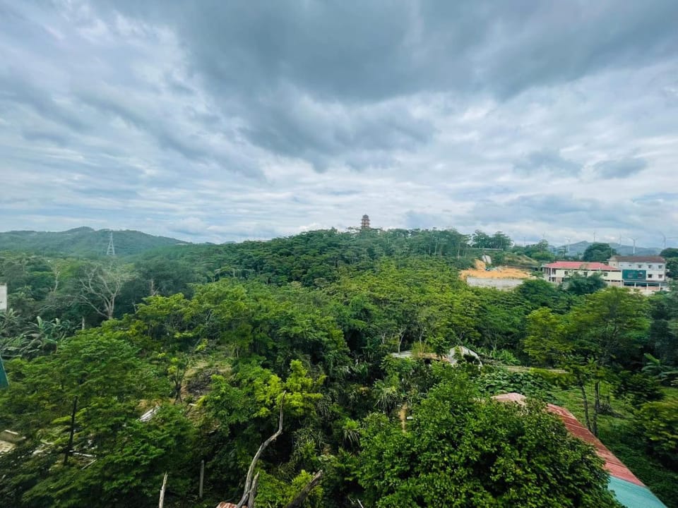 CHUNG BẰNG MOTEL Apartment in Laos