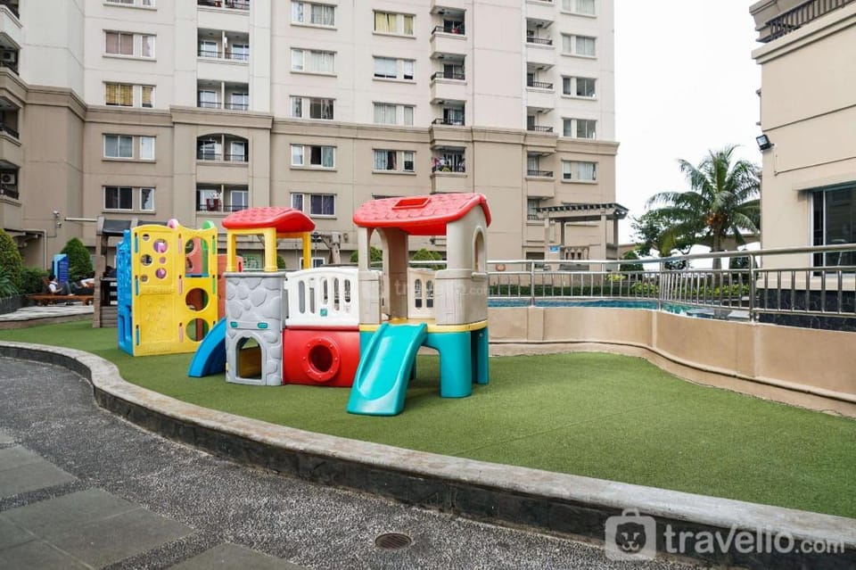 Homey 2BR Mediterania Marina Ancol By Travelio Apartment in Jakarta