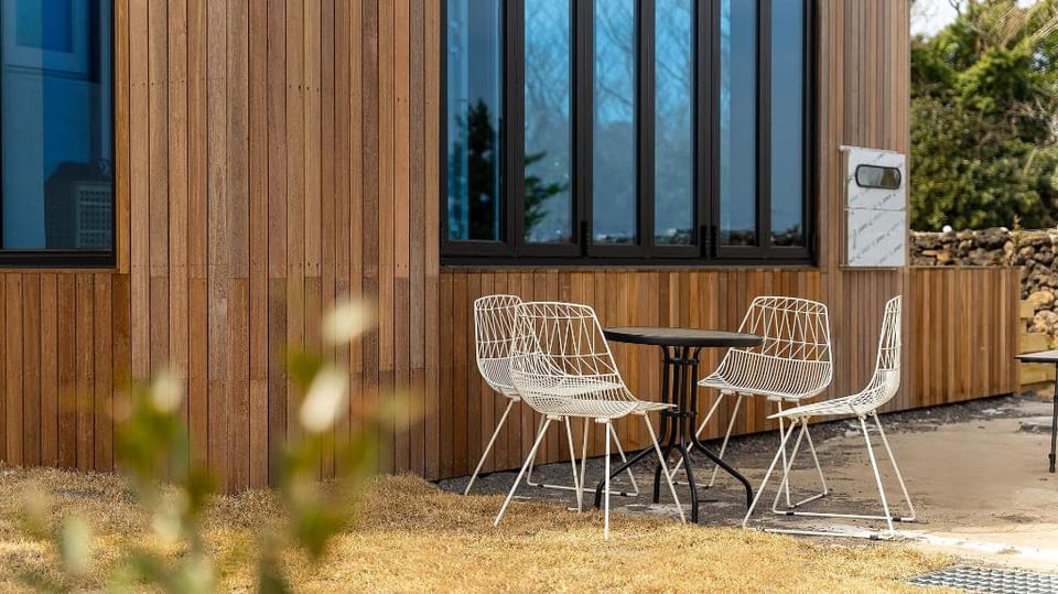 Jeju Muabyeoljang dokchaepension Bed and Breakfast in South Korea