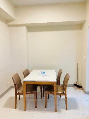 Mactan Newtown One Manchester Place Condo Apartment in Lapu-Lapu City
