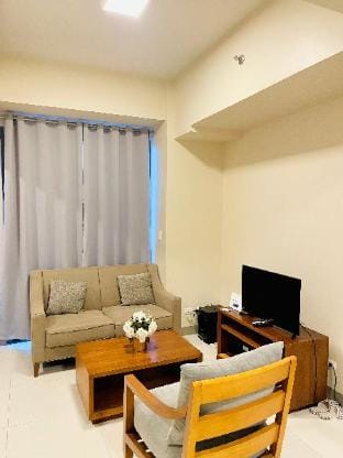 Mactan Newtown One Manchester Place Condo Apartment in Lapu-Lapu City