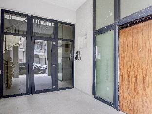 Sanders Old Port - Simple Studio w Balcony Apartment in Thessaloniki