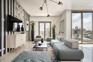 Presidential Two-Bedroom Apartment  With Terrace Vacation rental in Jerusalem