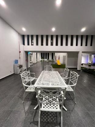 MSuite Bandar Manjalara-5min Drive to DesaParkCity Vacation rental in Petaling Jaya