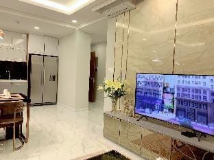 SUNRISE CITY LUXURY 3 BEDROOM Apartment in Ho Chi Minh City