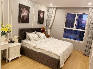 SUNRISE CITY LUXURY 3 BEDROOM Apartment in Ho Chi Minh City