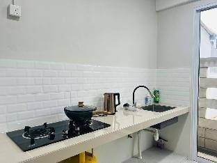 Cozy 4BR Kuching Homestay@ Taman Timberland-15pax  Vacation rental in Kuching