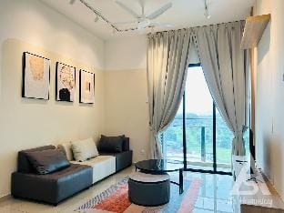 Parkland Residence Direct MRT 3Bedroom AsHome 06 Vacation rental in Negeri Sembilan, Malaysia