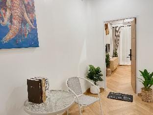 Great relaxing on private floor, near Grand Palace Apartment in Bangkok