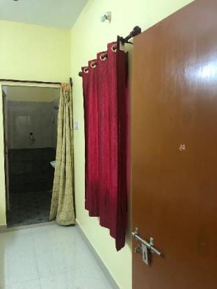 Home stay for family
Aishwarya Nivas Vacation rental in Tamil Nadu