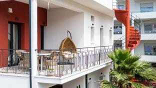 Angelinas Quarters - Kalamata Mediterranean Villas Apartment in Messenia