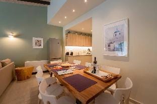 Linas Home - Kalamata Mediterranean Villas Apartment in Messenia