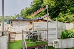 Jeonju Dokchae YS Bed and Breakfast in South Korea
