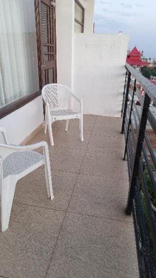 Deluxe Room  Villa in Himachal Pradesh