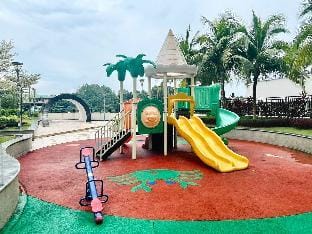 Country Garden, Eclectic Suite by Antlerzone Apartment in Johor Bahru