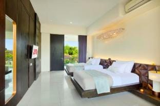 Luxury 1BR Seminyak Suite Twin AN98B Apartment in North Kuta