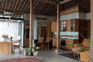 Pritidaya Private Pool Villa Canggu by OXO Villa in North Kuta