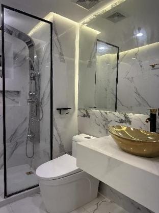 DreamStay 1 BR Luxury Suite Apartment in Makati