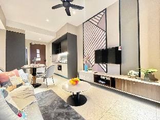 Near Mid Valley 2B2B apt @ Old Klang Road｜Tvbox Vacation rental in Federal Territory of Kuala Lumpur