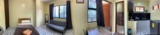 La Vita Urbana “Room3”(1 queen size  bed w/terrace Vacation rental in Bacolod