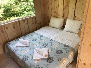 Wood house (No.9), beach, playground, BBQ Vacation rental in Lithuania