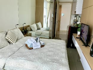 Apartemen Treepark BSD  By Lya Room Apartment in West Java