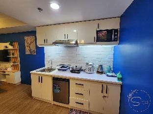 Summer10th Pinesuites Elegant Deluxe Vacation rental in Tagaytay