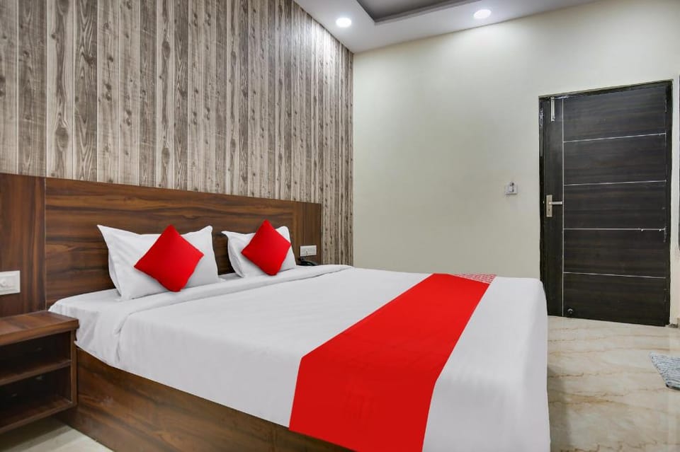 Hotel O Shiva Residency Hotel in Punjab, India