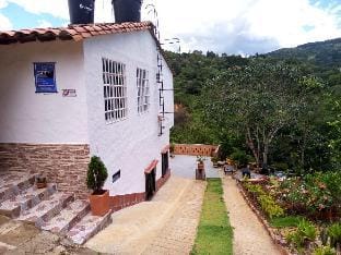 CASA CAMPESTRE VILLA NINY. Vacation rental in Santander, Colombia
