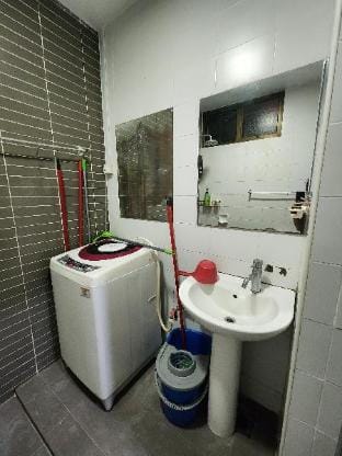 Peaceful garden 4/5pax Cozy room Ikea Aeon Toppen Apartment in Johor Bahru