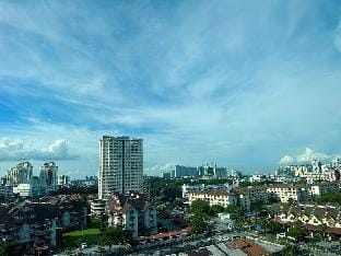 Homey9 Duplex Soho 6 Pax  Suite wt Disney Hotstar  Apartment in Bayan Lepas