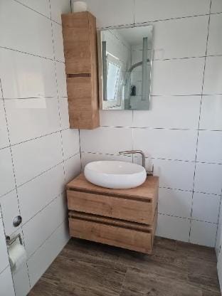 White Apartment Apartment in Zadar County