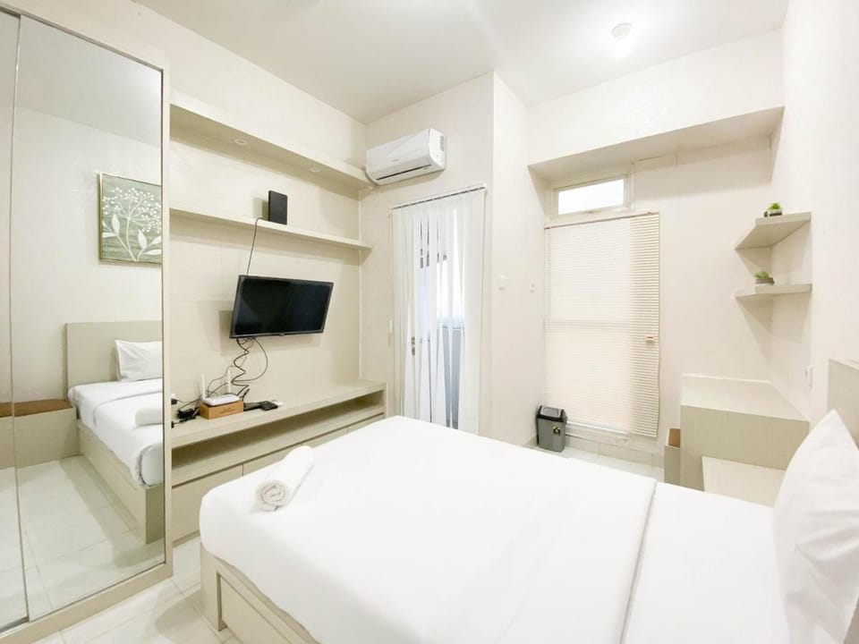 Minimalist Homey Studio Amartha View By Travelio Apartment in Indonesia