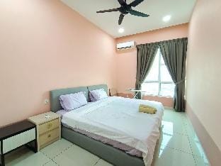 Supervalue JB Town  Pinnacle Tower 3 Bed 2 Bath Apartment in Johor Bahru