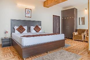 1BHK SVC APARTMENT IN KASAULI with Music SYSTEM Vacation rental in Himachal Pradesh