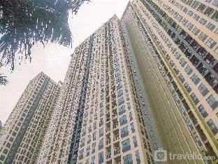 Cozy Homey Studio Transpark Cibubur By Travelio Apartment in West Java