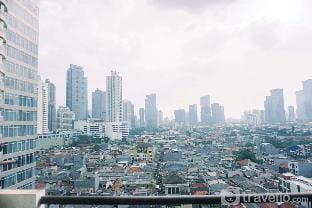 Nice Comfy Studio Ambassade Kuningan By Travelio Apartment in South Jakarta City