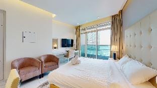 Fancy Studio With Jaw-Dropping Marina Views Apartment in Dubai