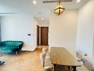 Nice apartment  Vinhomes Skylake/1BR/Nanahousing Apartment in Laos