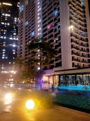 STUDIO SUITE @TREFOIL SETIA ALAM (Wifi-Netflix) Apartment in Selangor, Malaysia