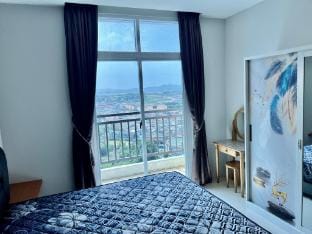 FAMILY ROOM DELUXE FORMOSA RESIDENCE APARTMENT Apartment in Riau Islands, Indonesia