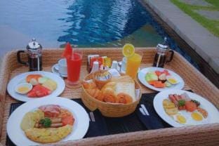 Luxury3 BR Private Pool Villa at Nusa Dua #PS14 Villa in Bali