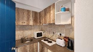 Cosy studio Ayia Napa, pergola,partial sea view in great location pubs beach Apartment in Ayia Napa